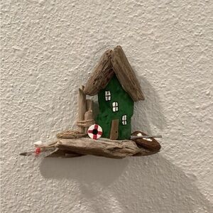 Driftwood Art, Driftwood Fishing House, Driftwood Coastal Art